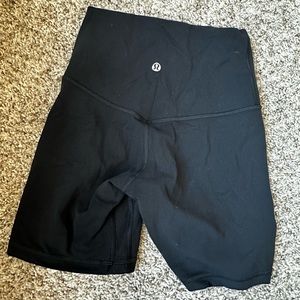 Lululemon Align Shorts High Rise 6 inch size 2